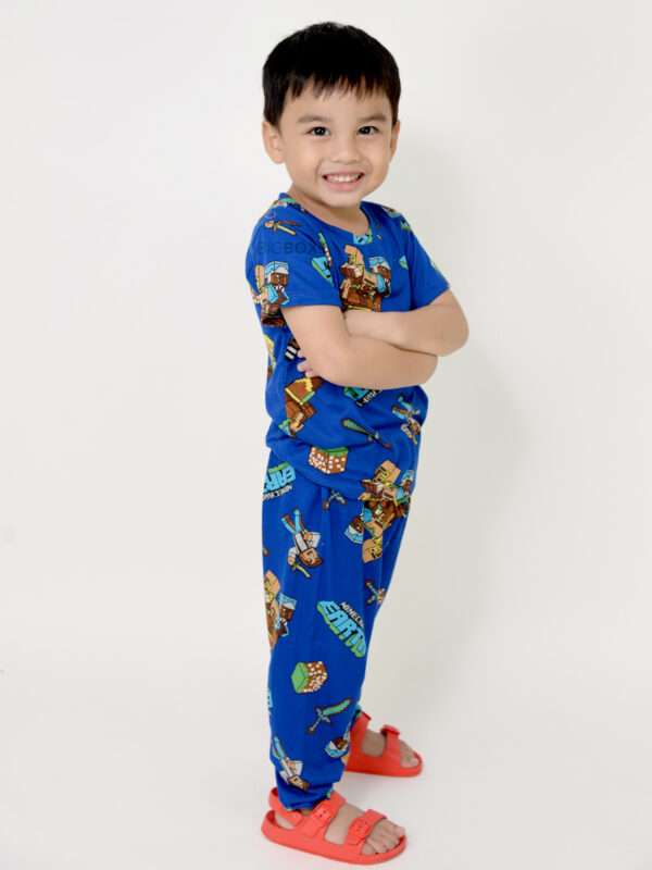 Model wearing tshirt and pajama terno with birks sandals by Bigbox
